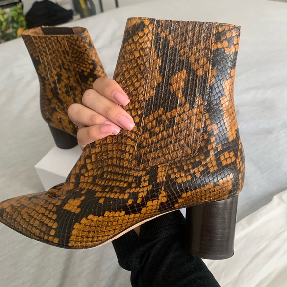 Sandro Python Effect Booties - Picture 8 of 9